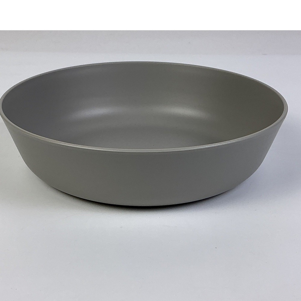 Room Essentials Gray Plastic Bowls Set‎ of 4 Target BPA Free 7.5 Inch 37 oz